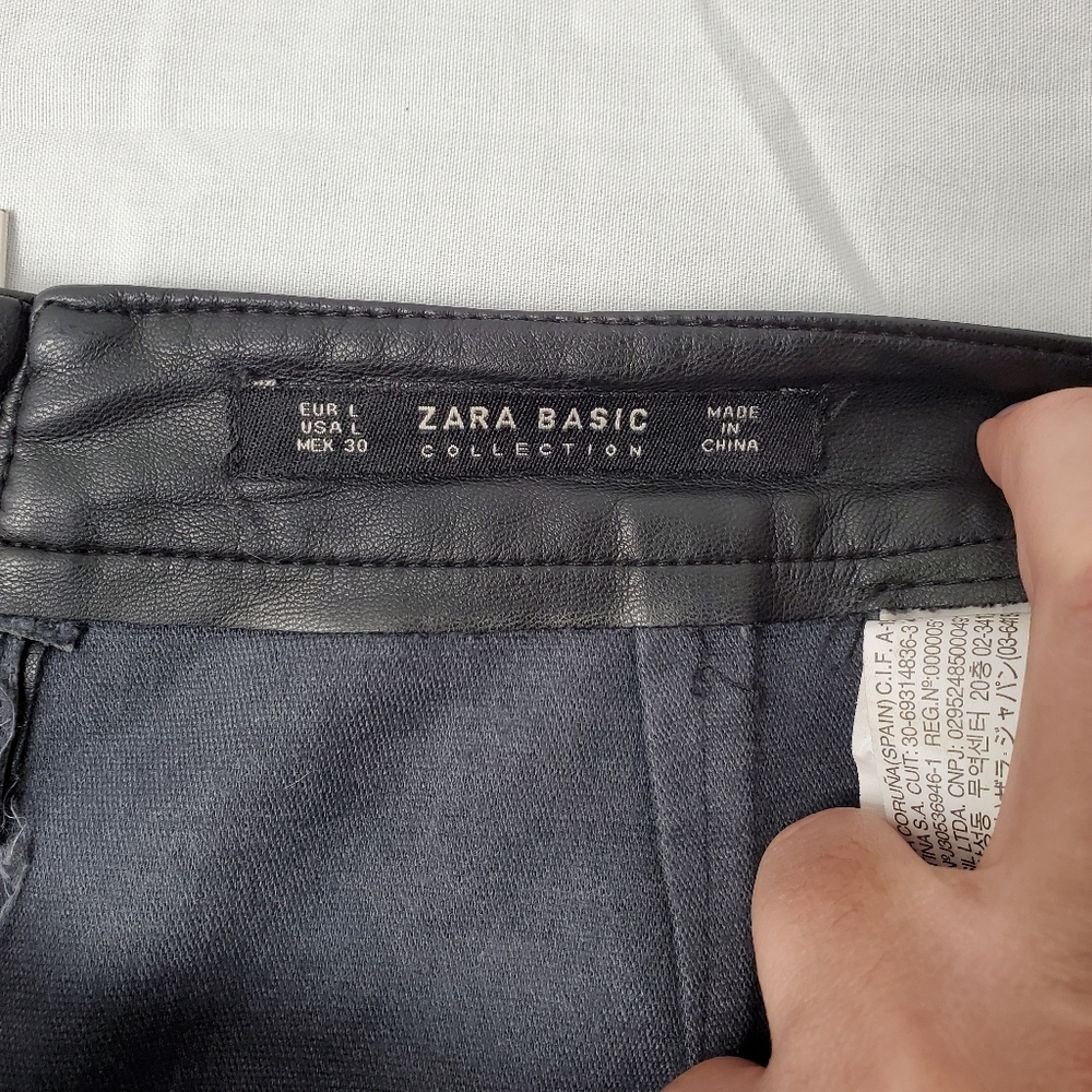 Zara Black Faux Leather Mini Skirt Size Large - Picture 5 of 6